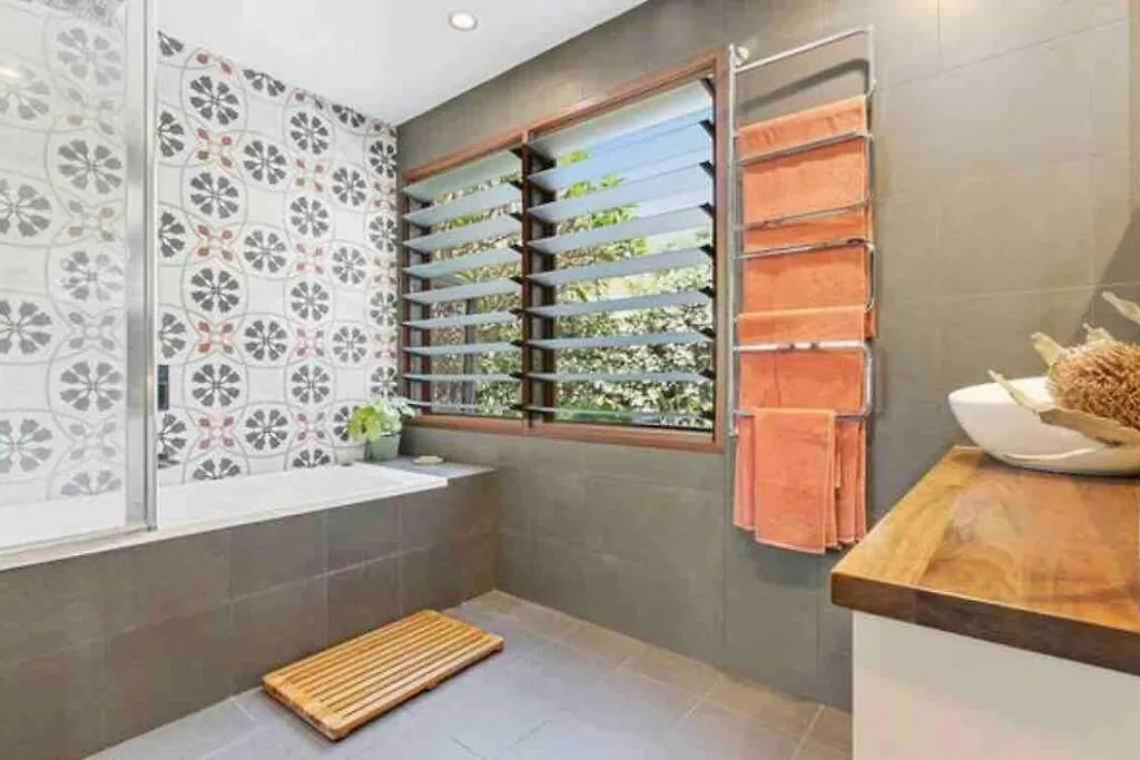The Tree House Byron Bay Villa 0*,